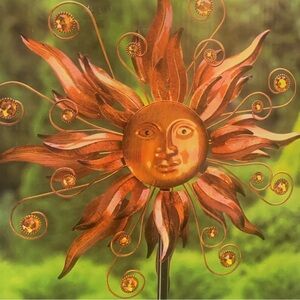 Outdoor Living Sun Face Wind Spinner w 65” Steel Pole Sun Catching Faceted Beads